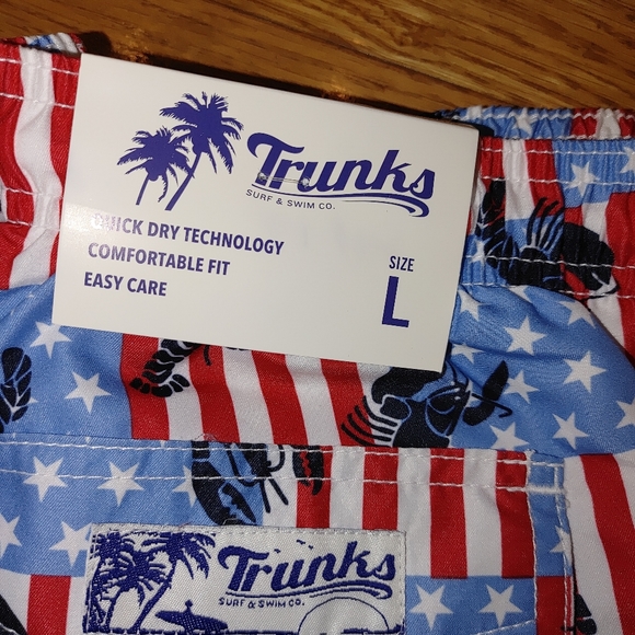 TRUNKS SANO LOBSTER/FLAG PRINTED SWIM TRUNK XL - Picture 6 of 12